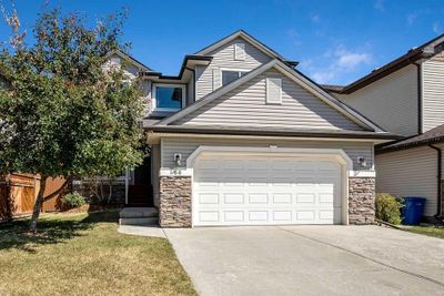 60 Westmount Cir, House detached with 4 bedrooms, 3 bathrooms and 4 parking in Okotoks AB | Image 1