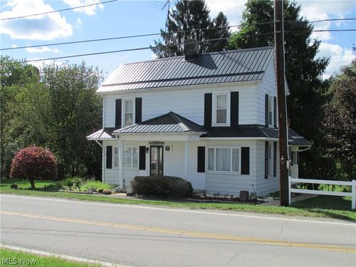 875 Washington St, Bergholz, OH, 43908-7902 | Card Image