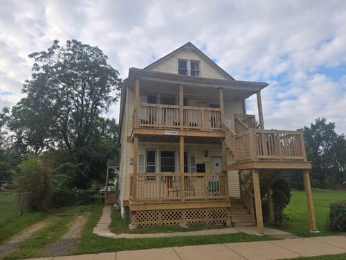 615 Frances St, Phoenix, IL, 60426-2674 | Card Image