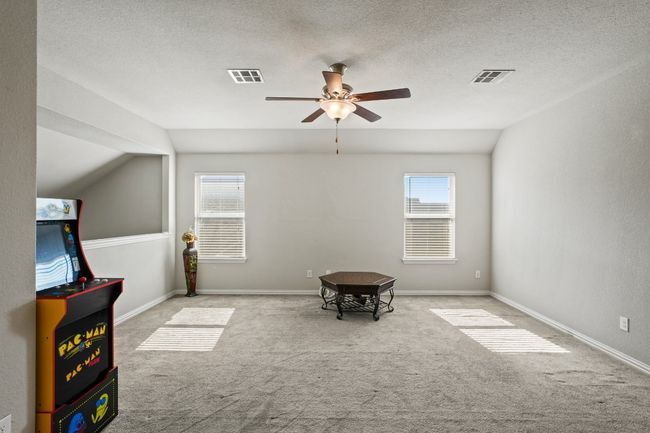5679 Corsica Loop, House other with 4 bedrooms, 3 bathrooms and null parking in Round Rock TX | Image 16
