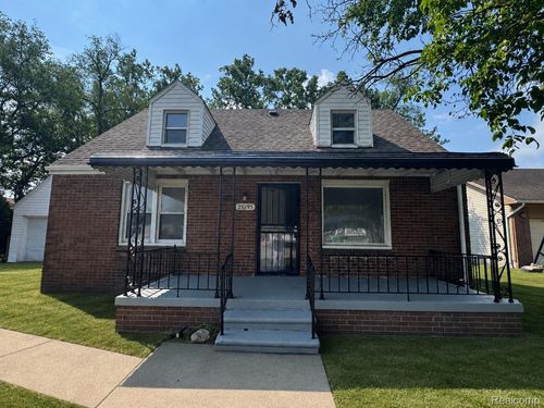 20195 Westhampton Ave, Southfield, MI, 48075-7914 | Card Image
