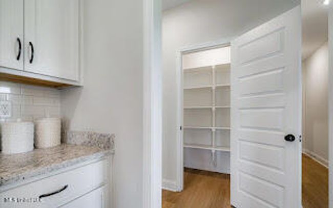 pantry | Image 17