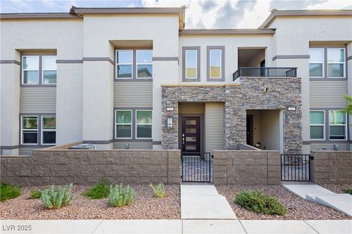 331 Laurel Peak Dr, Henderson, NV, 89015-7681 | Card Image