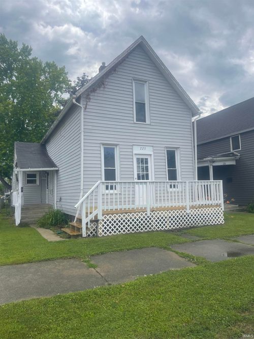 223 W Ottawa St, Logansport, IN, 46947-2505 | Card Image