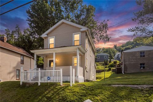 106 6th Ave, Freedom, PA, 15042-1012 | Card Image