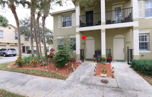 2156 Se Fern Park Dr, Port St. Lucie, FL, 34952-8008 | Card Image