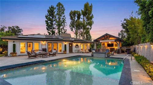 520 W Hermosa Dr, Fullerton, CA, 92835-1430 | Card Image
