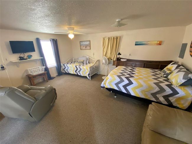 450 Matagorda St, Home with 1 bedrooms, 1 bathrooms and null parking in Matagorda TX | Image 14