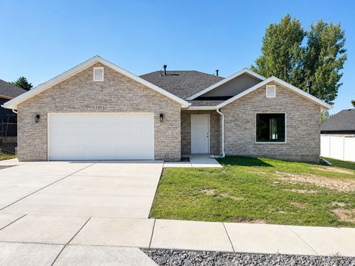 120 E 500 N, Hyde Park, UT, 84318-4024 | Card Image