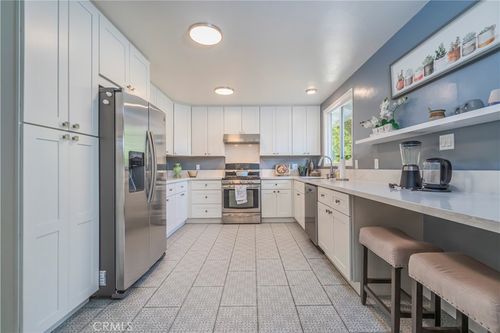 114 E Dexter St, Covina, CA, 91723 | Card Image