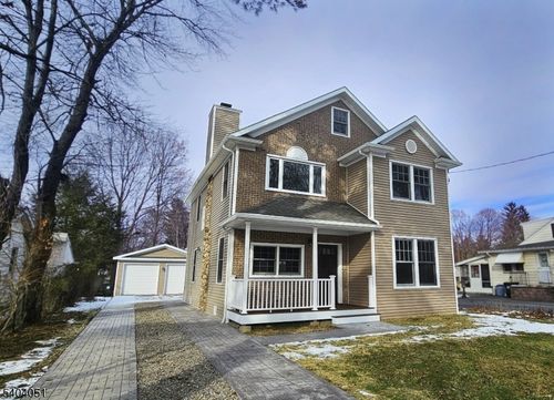 27 Forest Rd, Budd Lake, NJ, 07828-2121 | Card Image