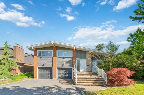 2353 Georgina Dr, Ottawa, ON, K2B7M6 | Card Image