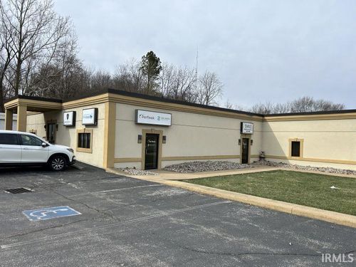 ste-7-332 3rd Ave, Jasper, IN, 47546-3432 | Card Image