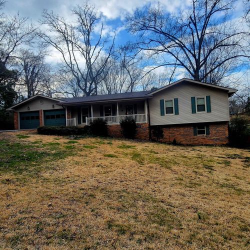 2495 Shenandoah Dr, Chattanooga, TN, 37421-2014 | Card Image