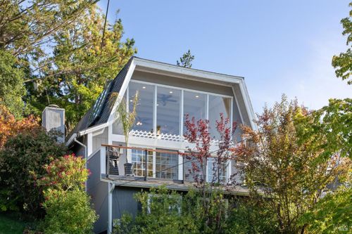 347 Jewell St, San Rafael, CA, 94901-2216 | Card Image