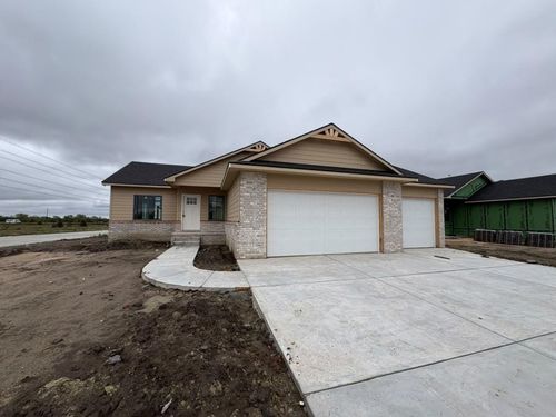 5914 N Plumthicket St, Bel Aire, KS, 67226-3561 | Card Image