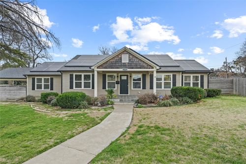 3358 W Jefferson Blvd, Dallas, TX, 75211-3003 | Card Image