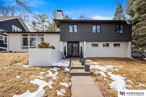 2701 Stratford Ave, Lincoln, NE, 68502-4248 | Card Image