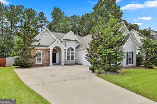 334 Freeman Forest Dr, Newnan, GA, 30265-5930 | Card Image
