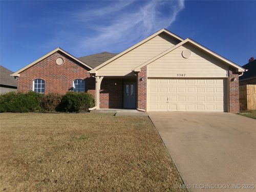 5307 Redbud Pl, Sand Springs, OK, 74063-3255 | Card Image