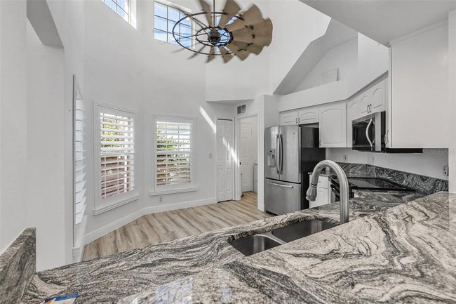 Kitchen | Image 10