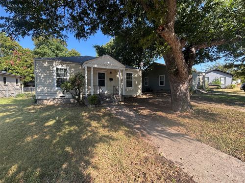 5040 Lyndon Dr, Fort Worth, TX, 76116-8864 | Card Image
