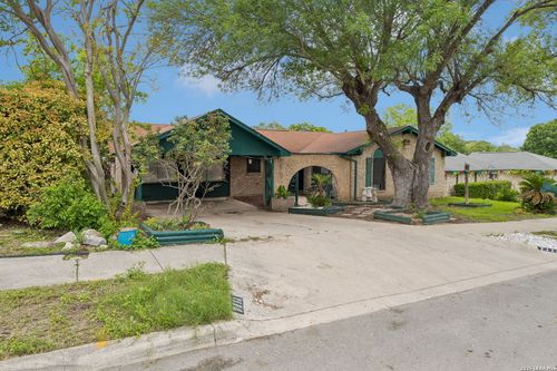 7111 Forest Mont St, San Antonio, TX, 78240 | Card Image
