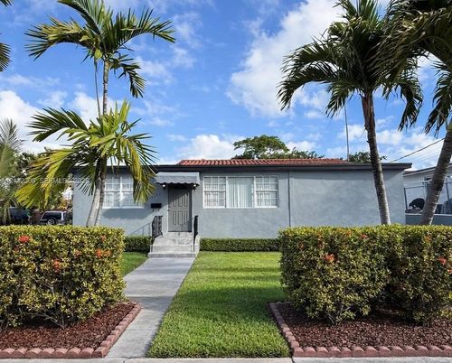 0-3131 Sw 2nd St, Miami, FL, 33135-2733 | Card Image