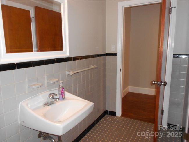 5209 Markay St, House other with 2 bedrooms, 1 bathrooms and null parking in Matthews NC | Image 18