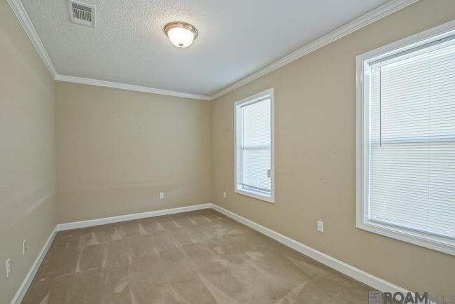 26350 Riverscape Dr, House other with 3 bedrooms, 2 bathrooms and 3 parking in Springfield LA | Image 22