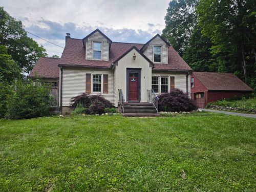 4 Hazel Plain Rd, Woodbury, CT, 06798-1917 | Card Image