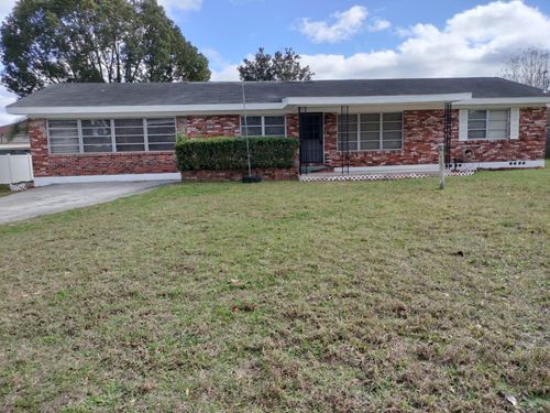 3246 Ne 7th Ln, OCALA, FL, 34470-6454 | Card Image