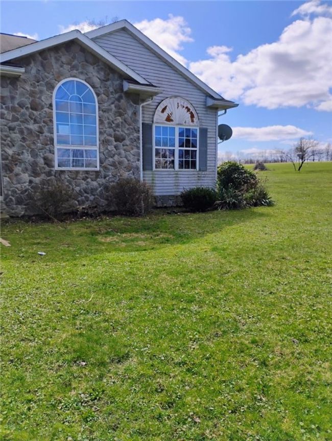 716 Rutledge Rd, House other with 2 bedrooms, 2 bathrooms and 2 parking in Transfer PA | Image 20