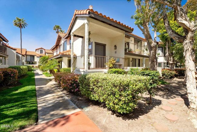 Front of Home | Image 4