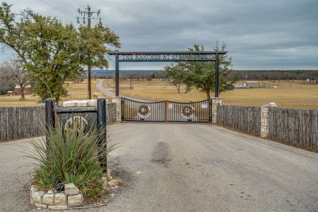 View of gate | Image 5
