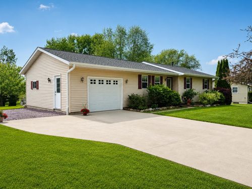 306 S Richards Street, ORFORDVILLE, WI, 53576 | Card Image