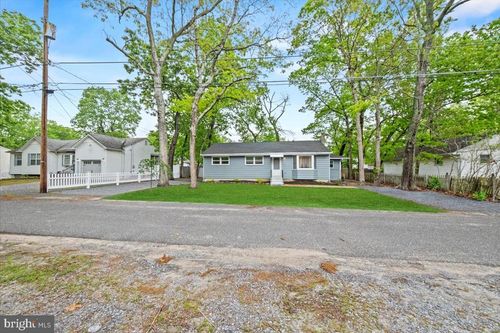 12 Heather St, BROWNS MILLS, NJ, 08015-2039 | Card Image