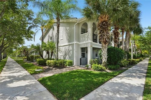 15599 Latitude Dr, BONITA SPRINGS, FL, 34135-8516 | Card Image