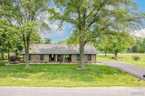 616 E Brentmoor Drive, Troy, IL, 62294 | Card Image