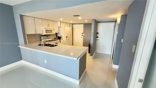 apt-422e-1351 Ne Miami Gardens Dr, Miami, FL, 33179-4797 | Card Image