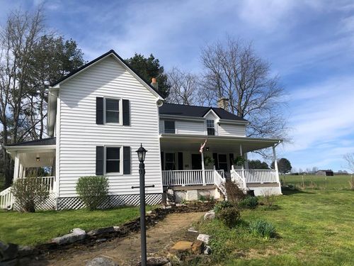 20217 Shadowood Cir, Meadowview, VA, 24361-2003 | Card Image