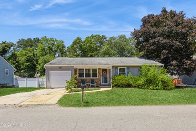 920 Neptune Avenue, House other with 3 bedrooms, 2 bathrooms and null parking in Beachwood NJ | Image 1