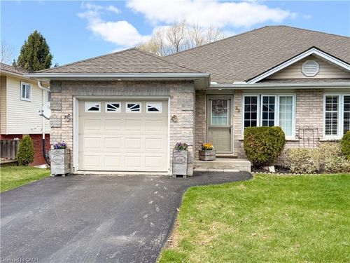 33A Lingwood Drive, Waterford, ON, N0E1Y0 | Card Image