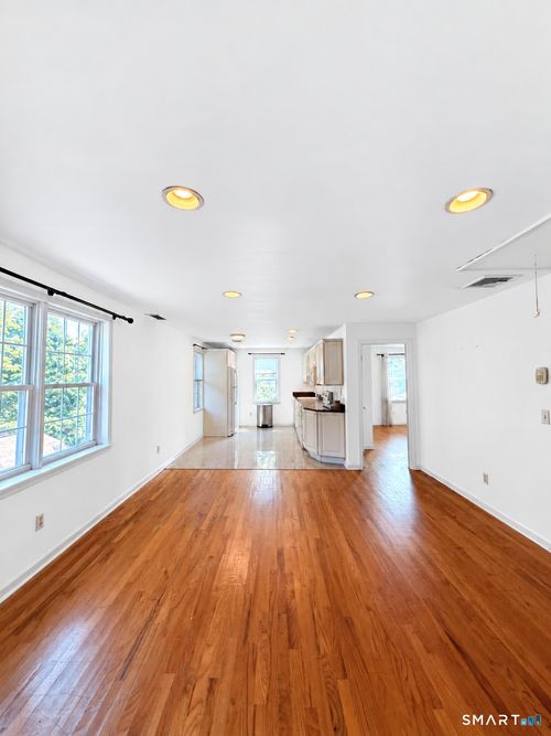 rear-bldg-2-104 Rowayton Avenue, Norwalk, CT, 06853 | Card Image