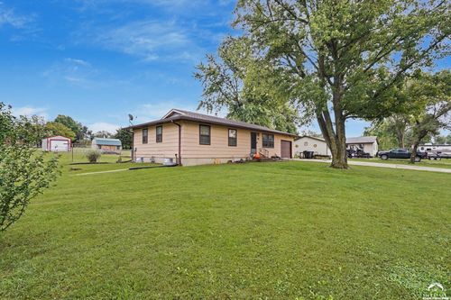 112 Lawrence Avenue, Scranton, KS, 66537 | Card Image