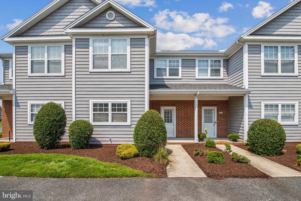 Hidden Meadow Ln, Salisbury, MD 21801