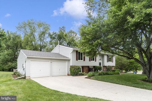 20 Framingham Ct, GAITHERSBURG, MD, 20879-1839 | Card Image