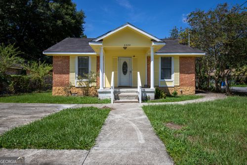 2229 Lee St, Brunswick, GA, 31520-5634 | Card Image