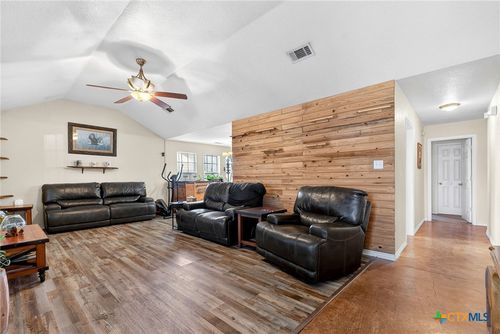 2416 Merle Dr, Copperas Cove, TX, 76522-7519 | Card Image