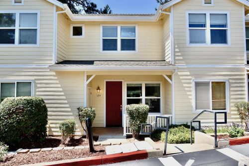 124 Ironhorse Pl, Grass Valley, CA, 95945-7713 | Card Image